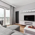 Browary Wroclawskie Modern By Renters Lägenhet