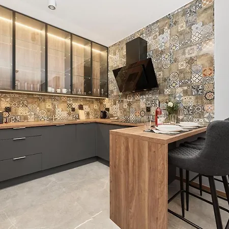 Browary Wroclawskie With Free Garage By Renters Apartment *