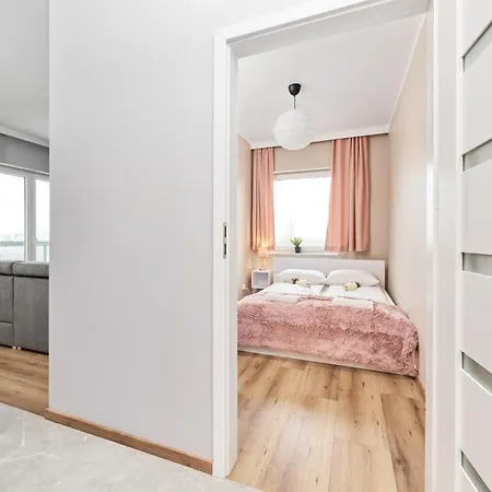 Browary Wroclawskie Modern By Renters Apartment Breslau