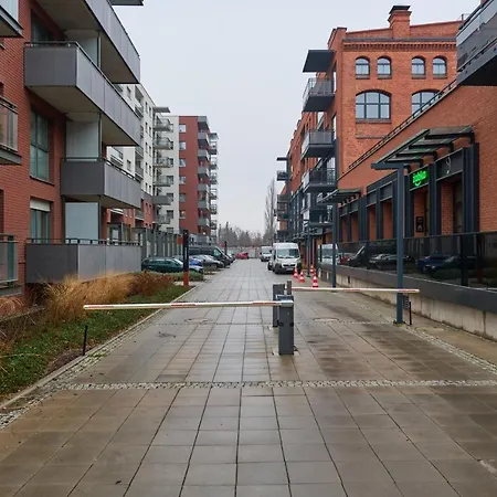 Browary Wroclawskie With Free Garage By Renters Apartment *